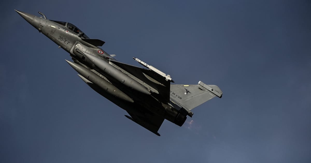 Germany, France set date for troubled fighter jet project decision – POLITICO