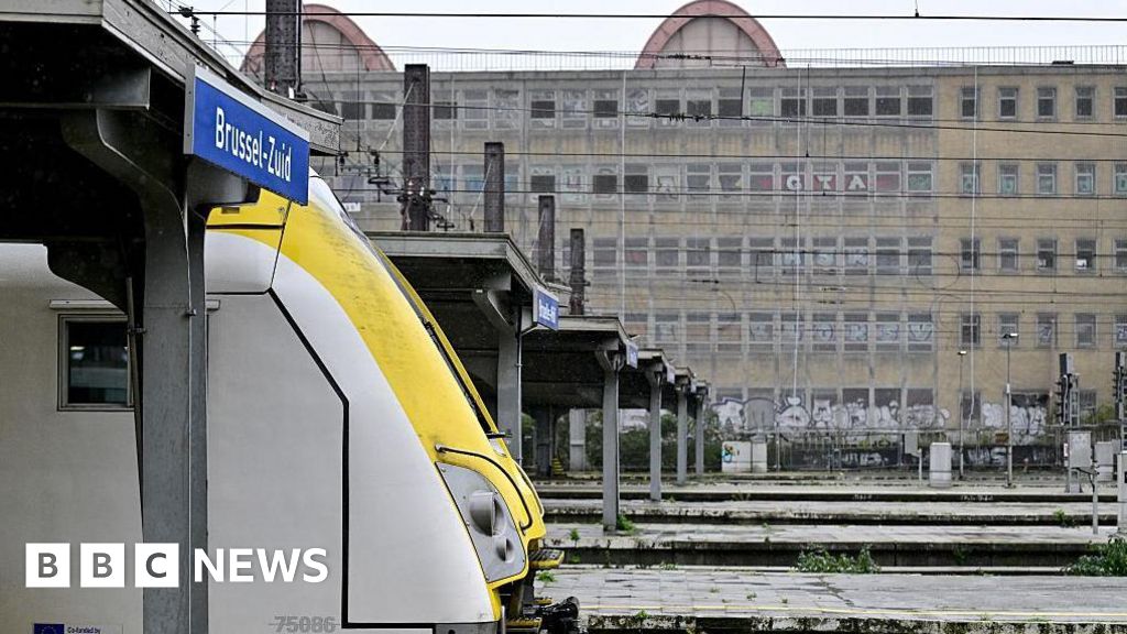 Belgian airports to be hit by strike over austerity