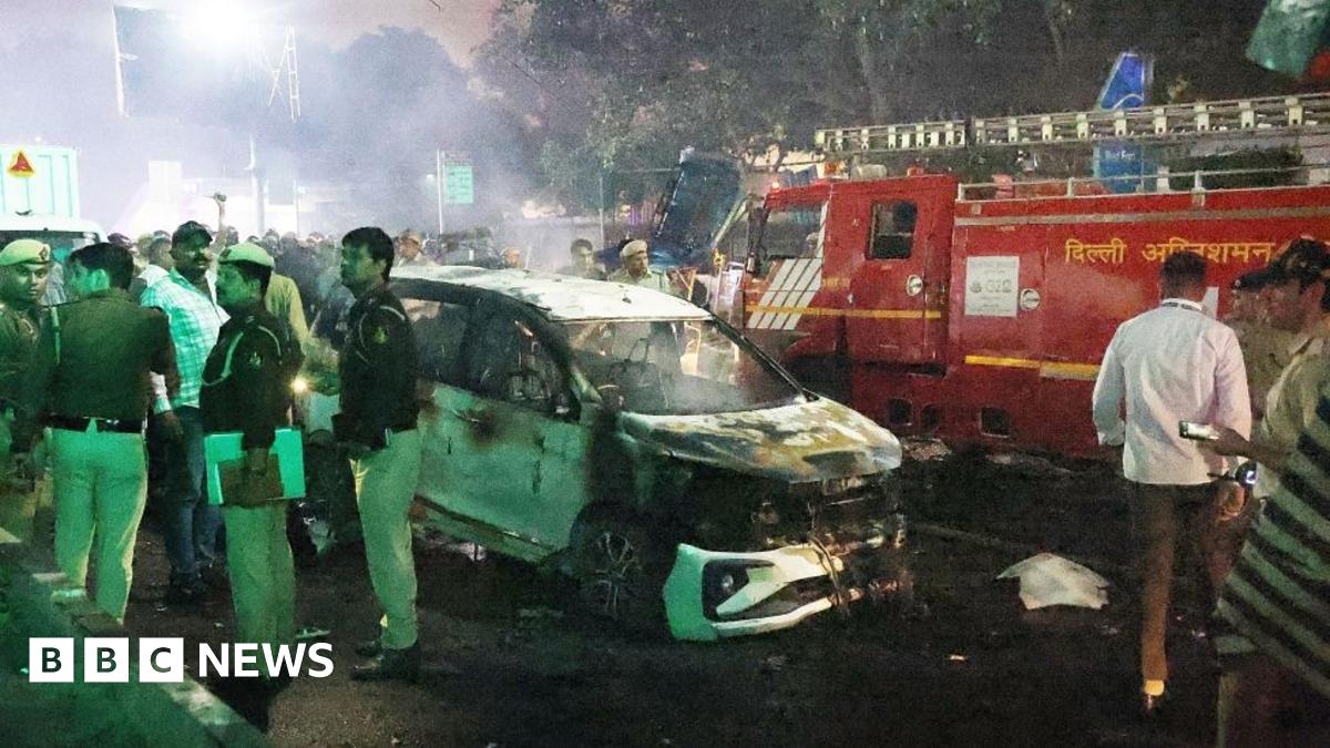 Delhi explosion: Eight killed after explosion near Red Fort landmark, police say