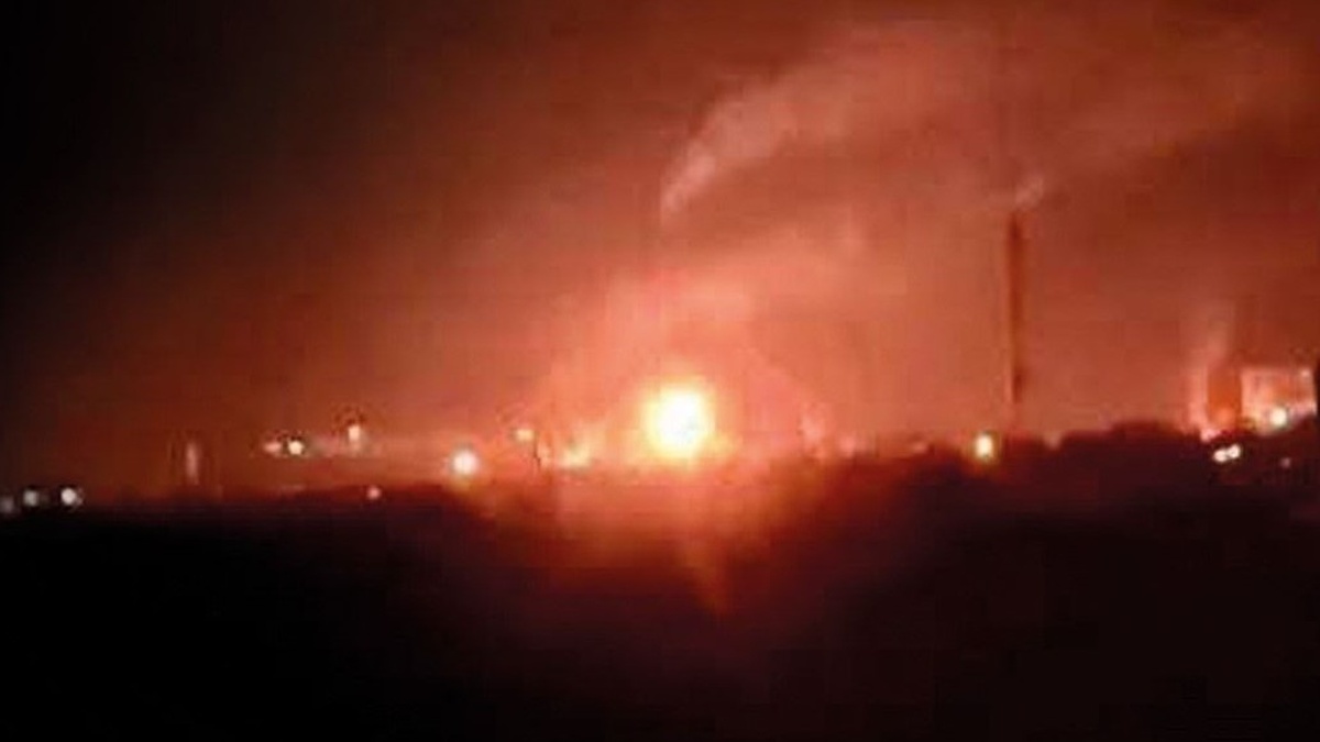 Ukrainian forces strike Saratov refinery and Russian military logistics facilities