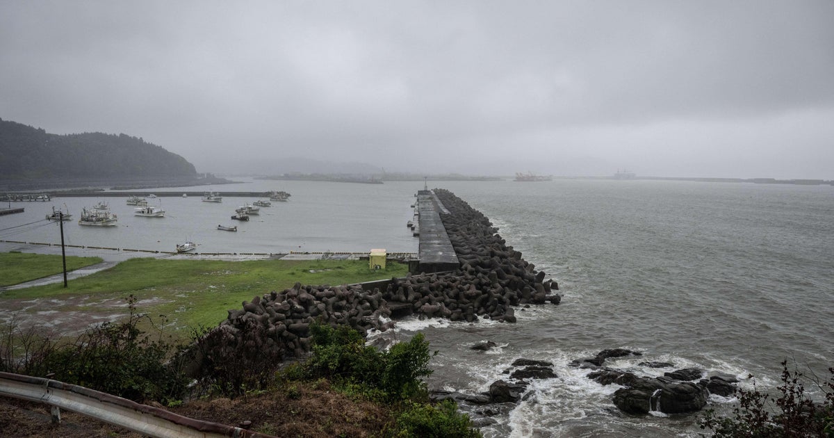 Powerful earthquake rattles the northern coast of Japan; earlier tsunami advisory lifted