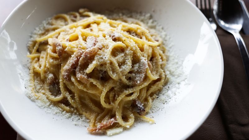 ‘Fake’ carbonara sauce causes outrage in Italy