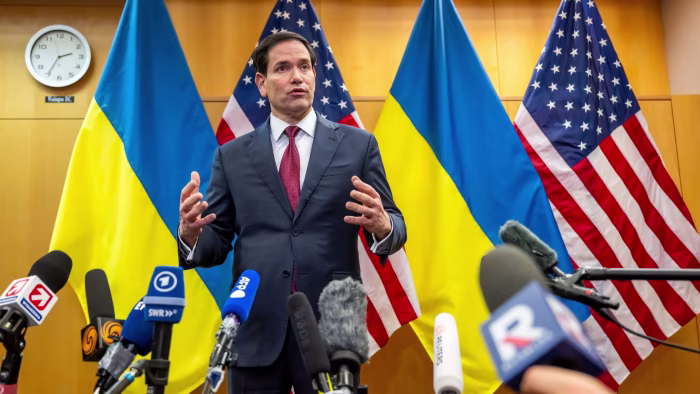 Trump hits out at Ukraine as confusion mounts over US peace plan