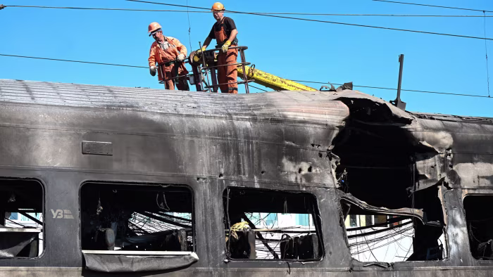 Ukraine keeps trains running as end of line draws closer