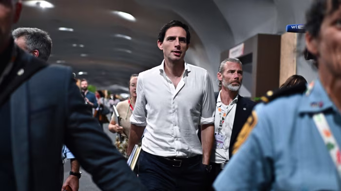 UN climate summit deadlocked on fossil fuels and finance