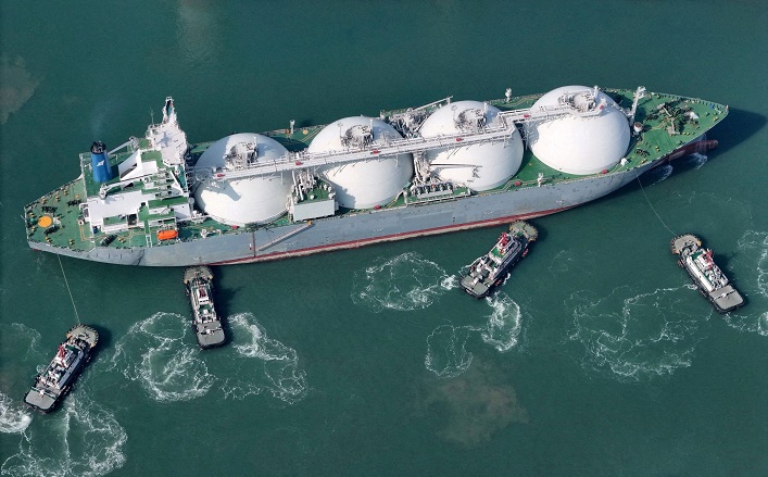 Greece will establish a new consortium for the importation of LNG, with a potential buyer in Ukraine.