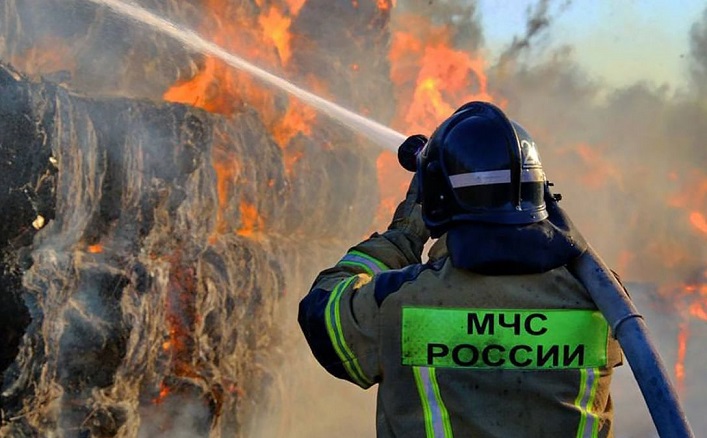 Ukraine executes strikes on several strategic Russian assets, including an experimental aircraft, drone manufacturing facilities, an oil terminal, and a refinery.