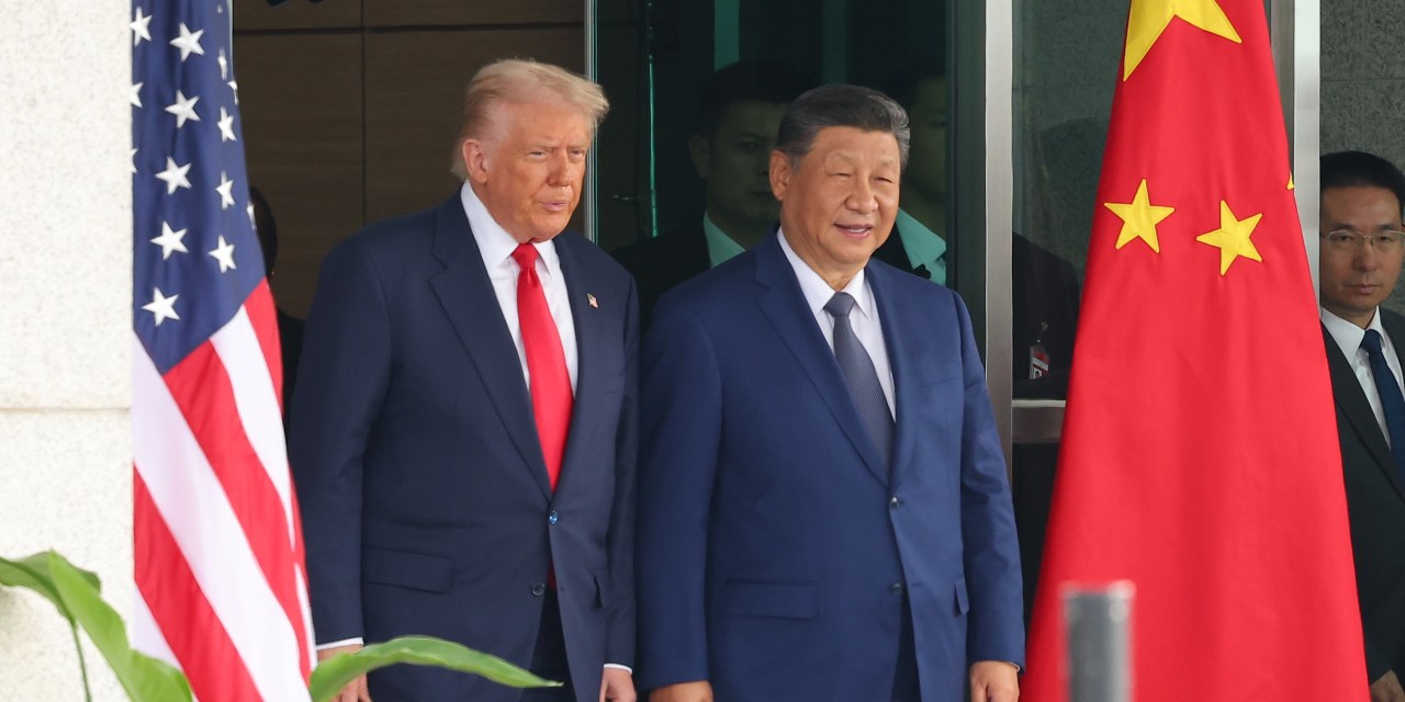 China’s Xi Calls Trump in Unusual Move to Discuss Taiwan, Ukraine