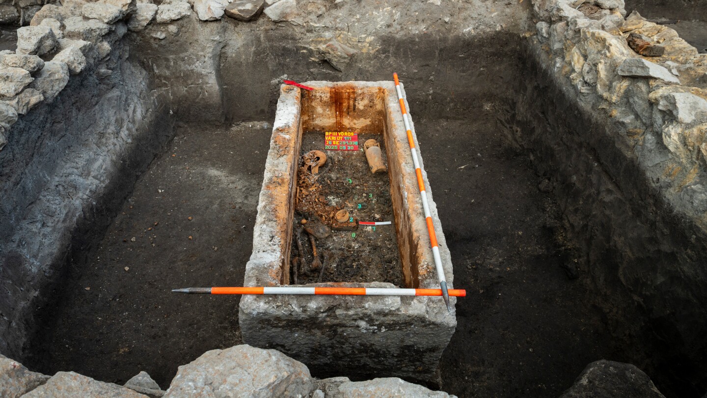 A 1,700-year-old Roman sarcophagus is unearthed in Budapest