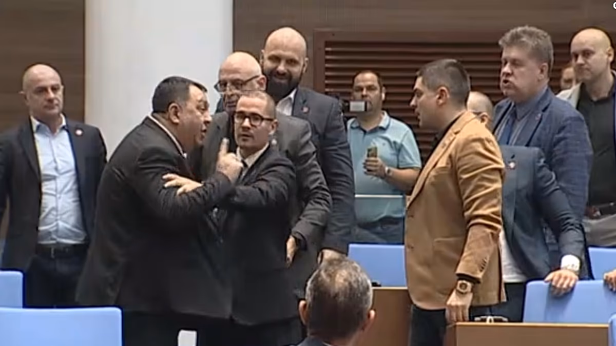 Video. Political clash erupted in Bulgaria’s parliament during budget debates