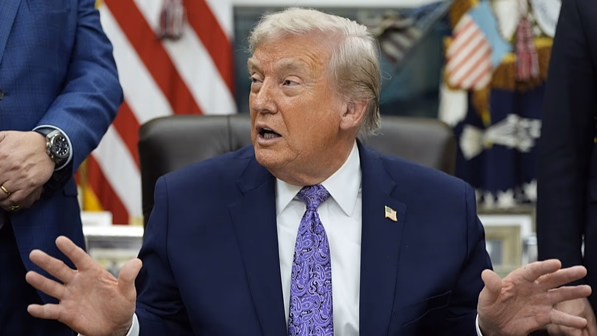 Trump says Thailand and Cambodia have agreed to renew their ceasefire but fighting continues