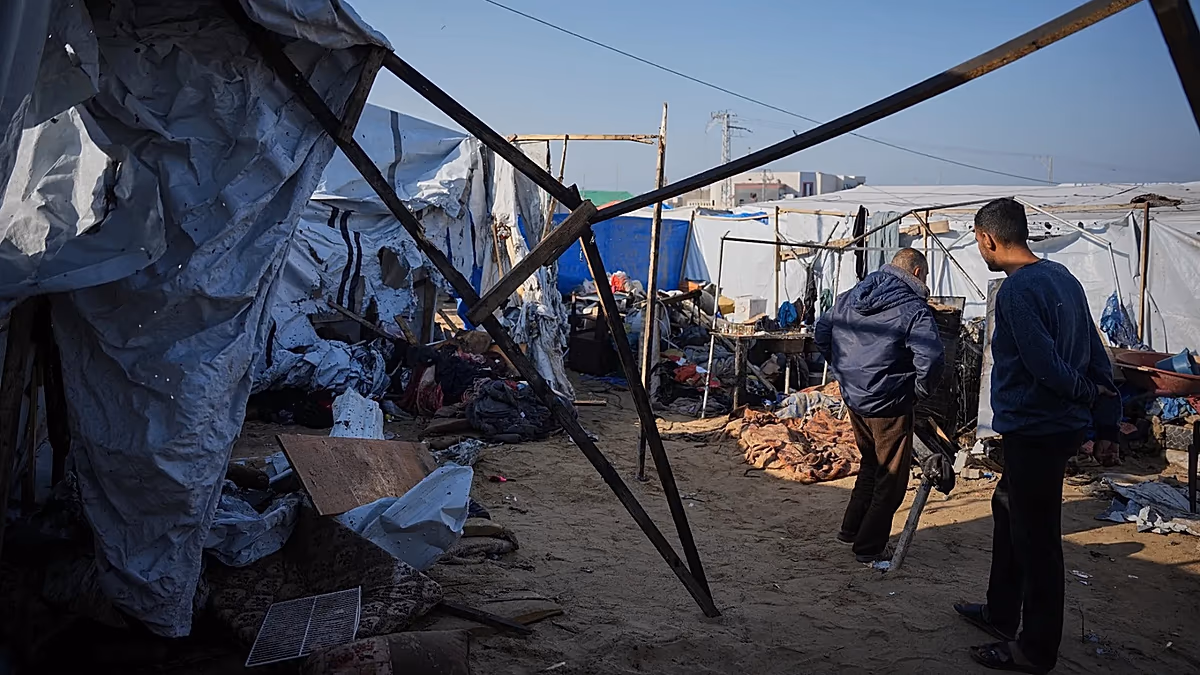 Five killed in Israeli strike on Gaza in response to attack on its soldiers