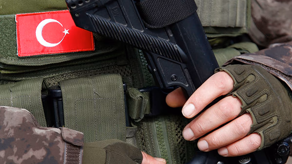 Turkey detains actress and seven others in major illicit drug operation