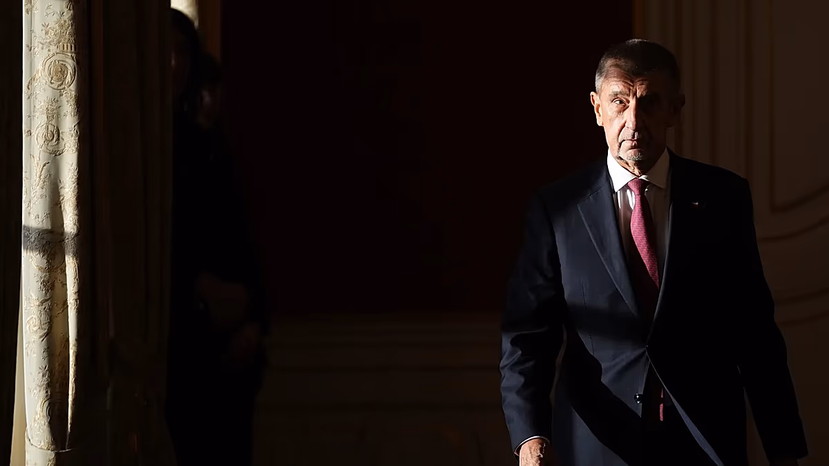 Right-wing billionaire Andrej Babiš sworn in as Czech Republic’s new prime minister