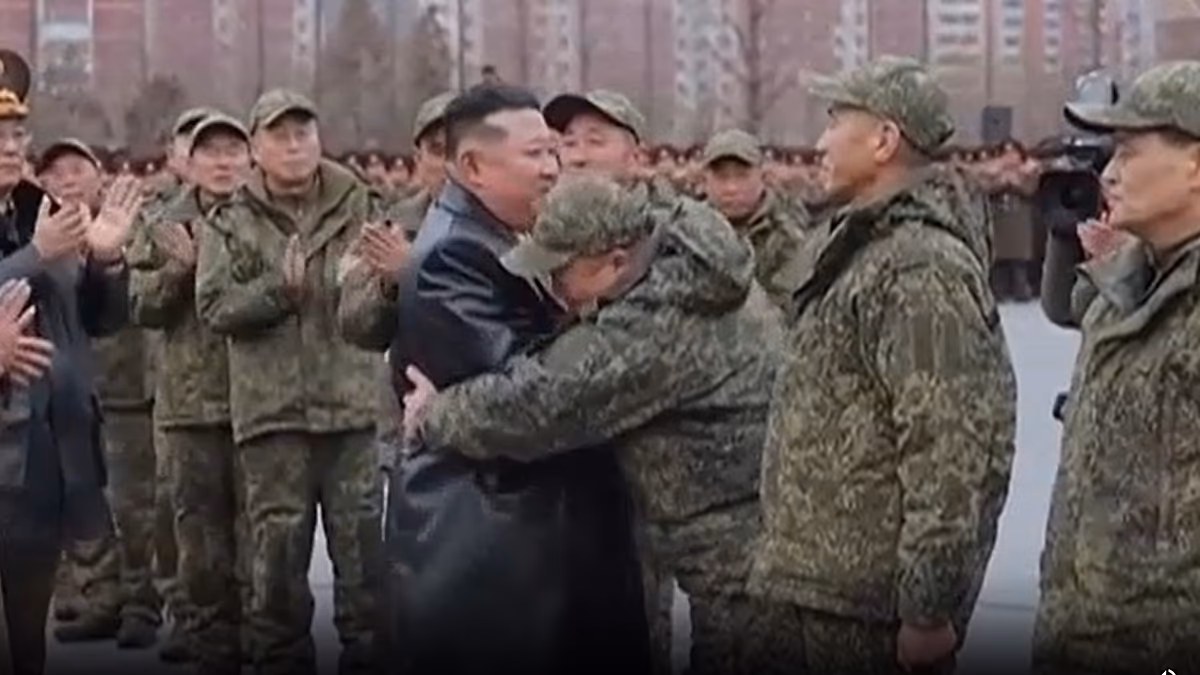 Video. Kim Jong Un welcomes back North Korean soldiers returning from fighting for Russia