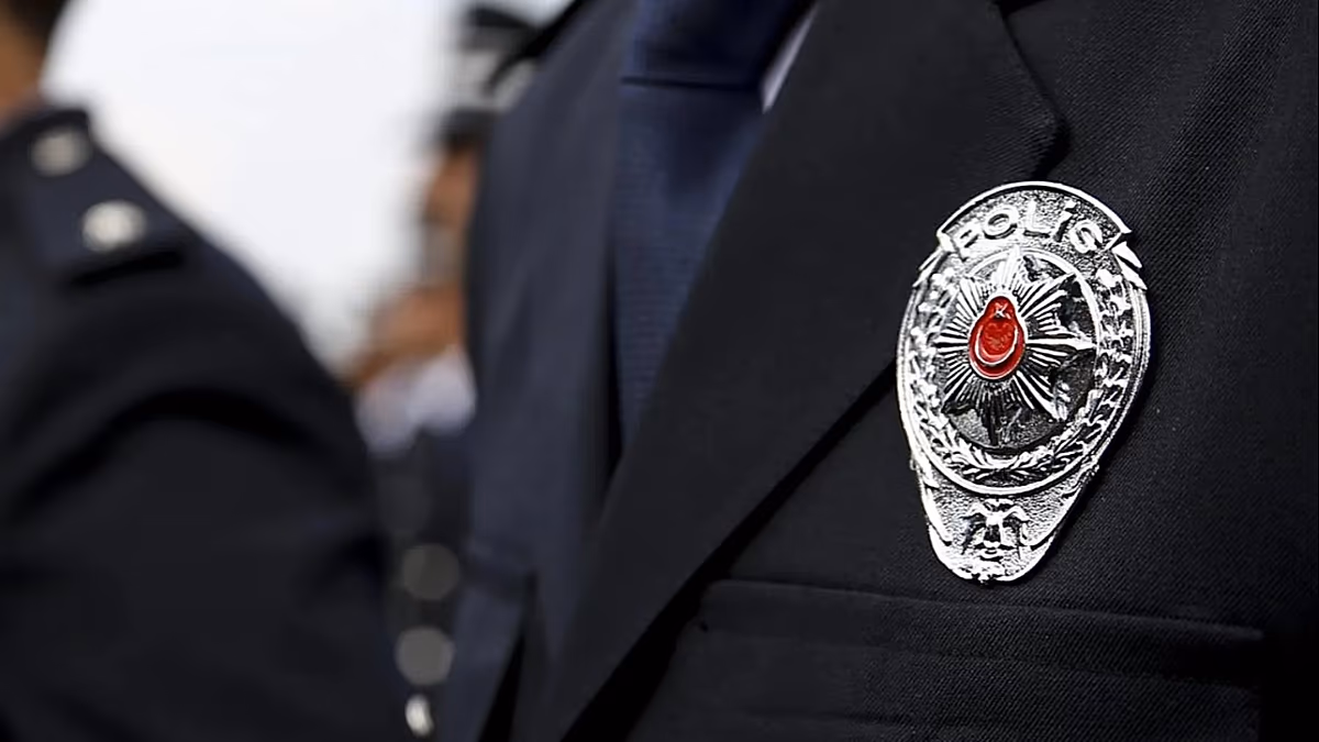 Turkish police officer dies from gunshot wounds suffered in Istanbul drug raid