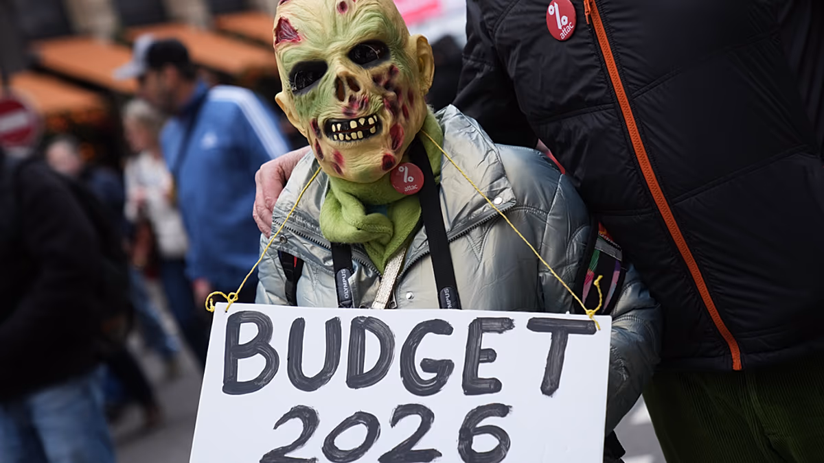 French unions stage new strikes against budget plan as nationwide turnout dwindles