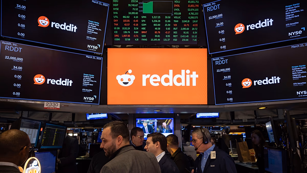 Reddit begins testing verified profiles for public figures