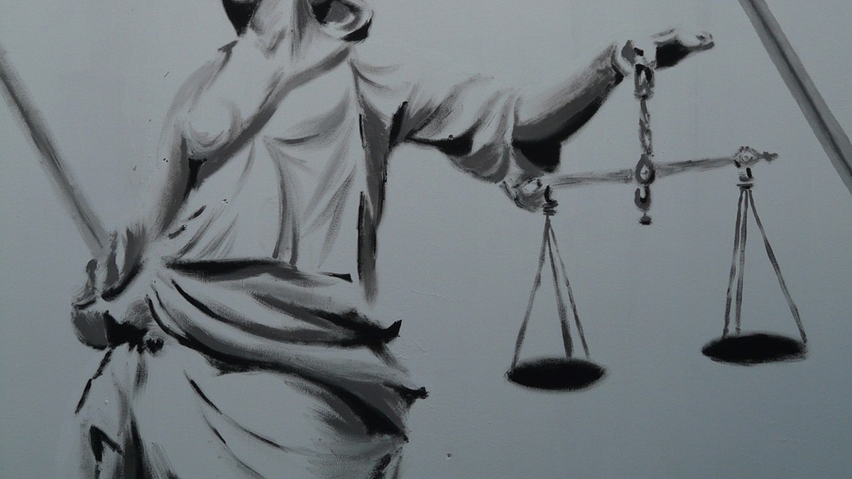 Constitutional Court rules prosecutor’s state representation unconstitutional