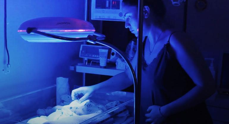 Risks mount for pregnant women in Ukraine