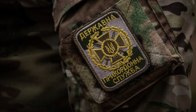 Border guards destroy UAZ and two shelters on Southern Slobozhanshchyna axis