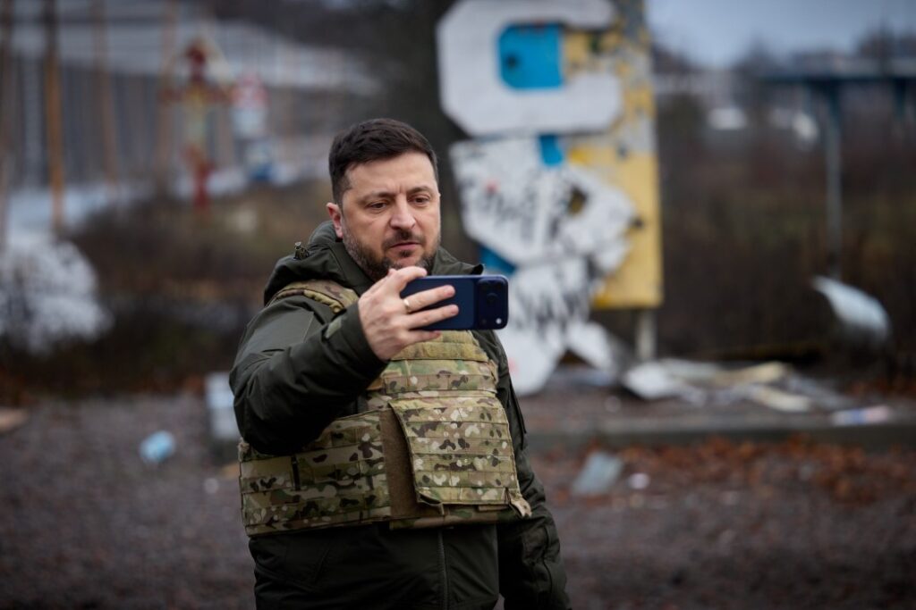 “Reality speaks for itself”: Zelenskyy visits Kupiansk as Ukraine traps remaining Russian forces