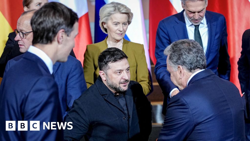 US offers Ukraine ‘strong’ security guarantees but territory still unresolved