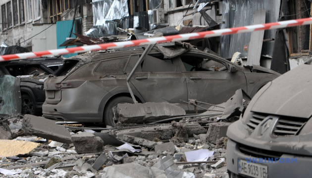 Number of injured climbs to 43, four dead