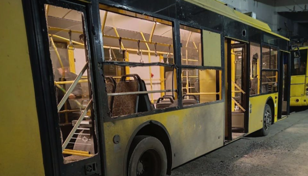 Russian shelling damages Kherson trolleybus depot, 19 vehicles hit
