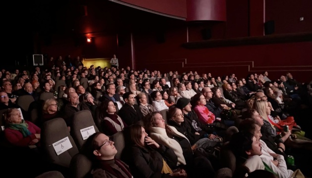 Screening of “2,000 meters to Avdiivka” held in Toronto