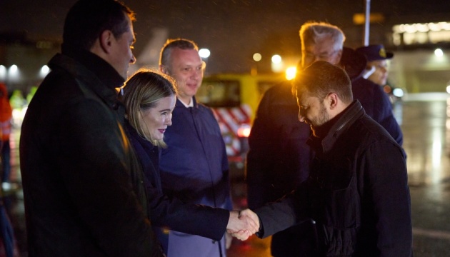 Zelensky arrives in Brussels