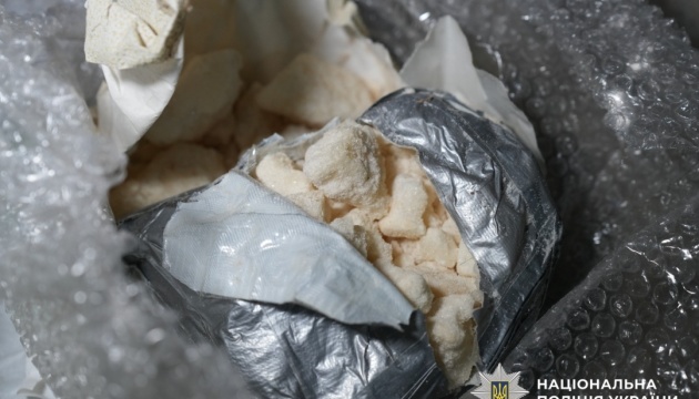 Nearly 160 kg of mephedrone and amphetamine seized