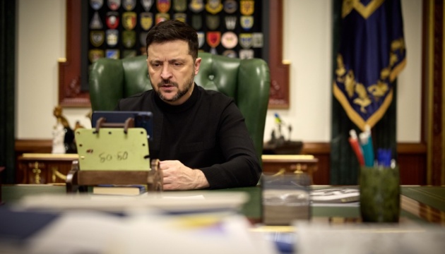 Zelensky calls for more pressure on Russia should it sabotage peace efforts