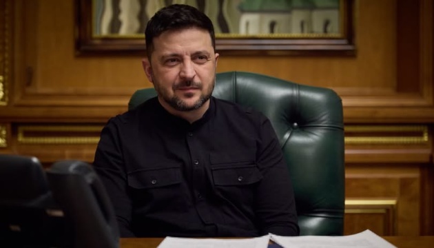 Zelensky discusses possibilities for systemic development of SBU with Khmara