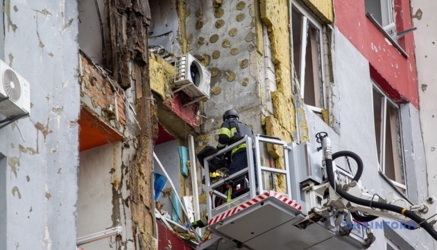 Russian attack leaves more than 10 high-rise buildings damaged in Kyiv, emergency rescue operations ongoing