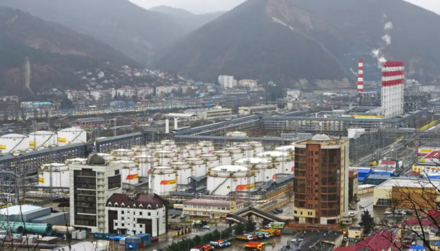 Military intelligence hit oil refinery, oil terminal in Tuapse — source