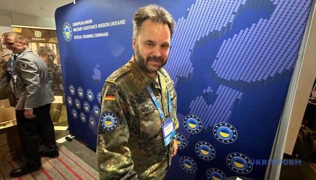 European instructors to train Ukrainians for as long as necessary