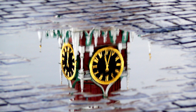 Russia plans to shut down mobile internet on New Year’s Eve