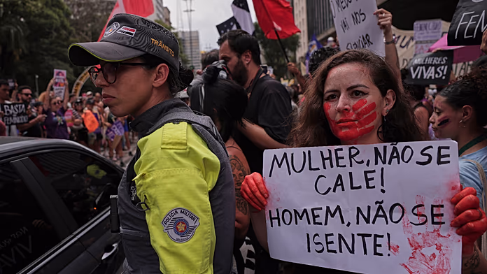 Thousands march in Brazil to raise attention to femicides