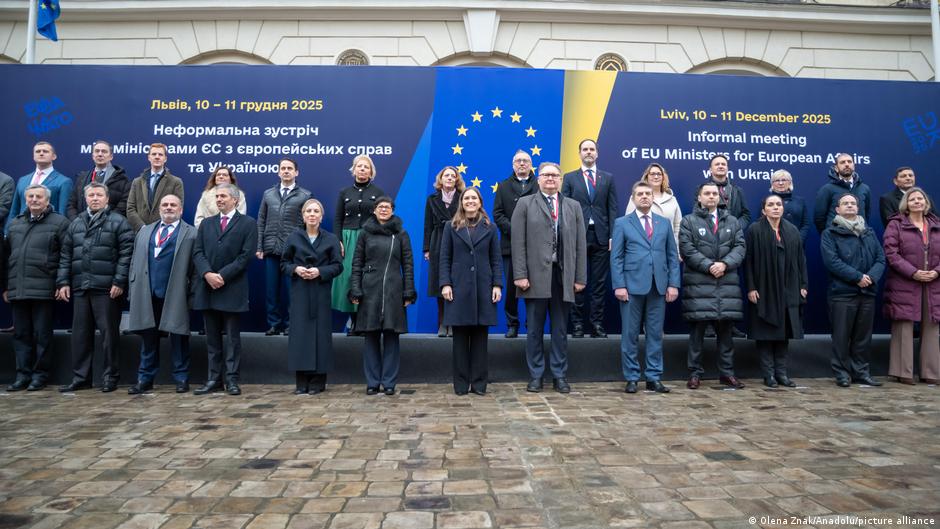 EU to move Ukraine membership forward despite Hungary veto – DW – 12/12/2025