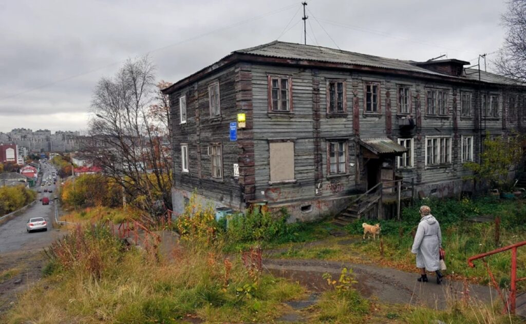 Russia’s 2026 outlook: war spending climbs as reserves drain