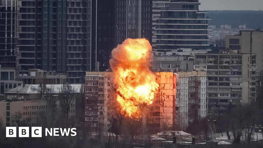 Poland scrambles jets as Russia strikes Kyiv before US-Ukraine peace talks