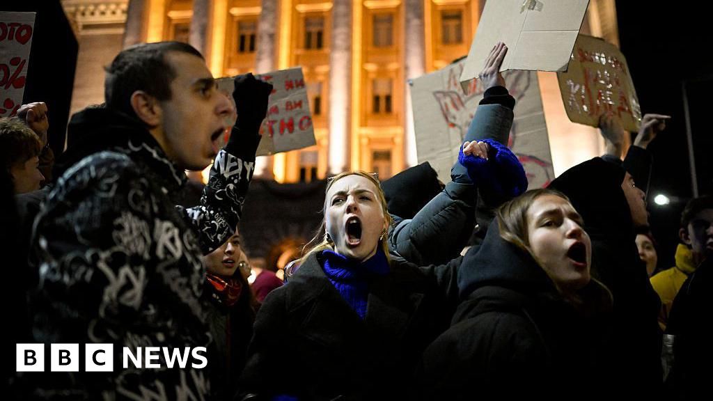 Bulgaria ditches budget plan after tens of thousands join protests