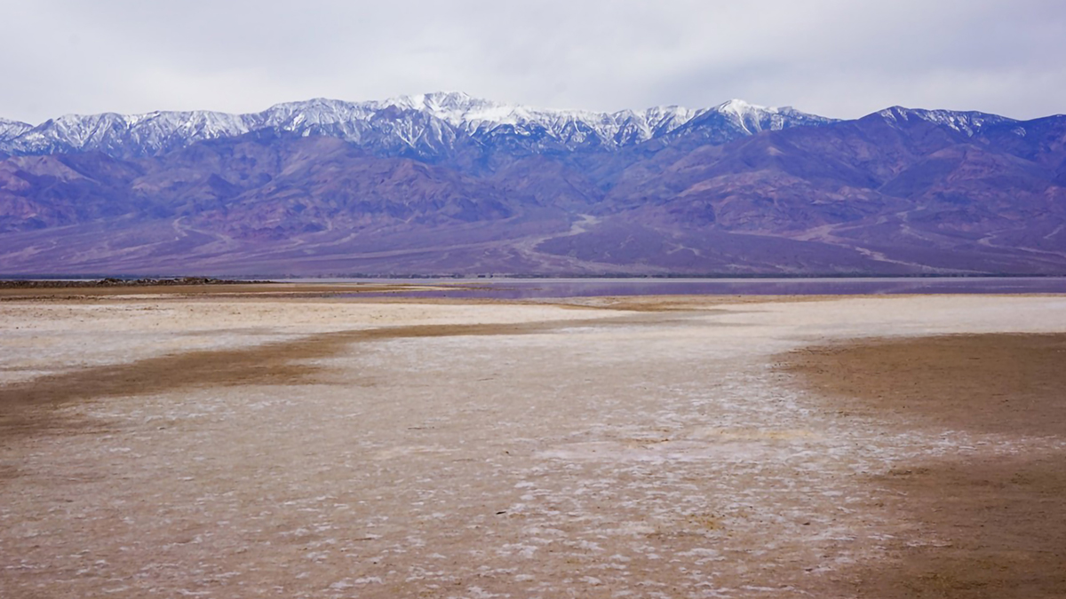 Ice Age Lake Reappears in Death Valley Following Record Rains : ScienceAlert