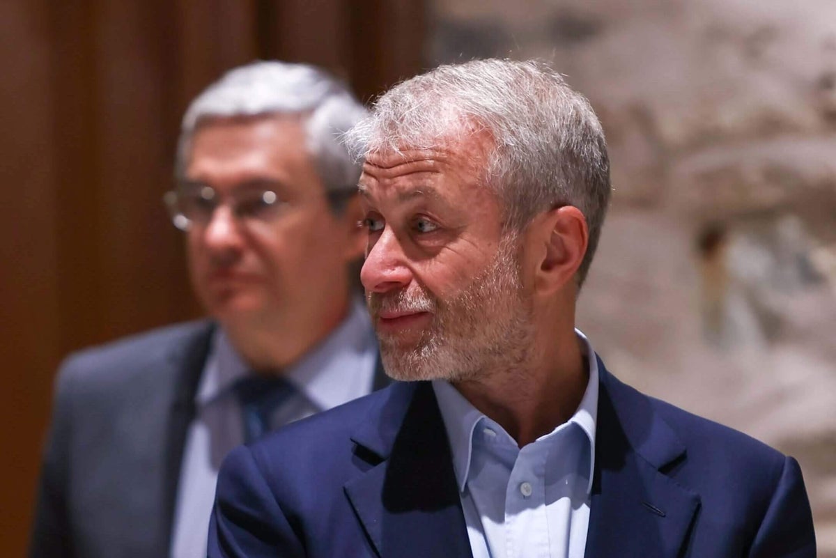 Roman Abramovich warns UK government he will fight any attempt to confiscate Chelsea sale proceeds
