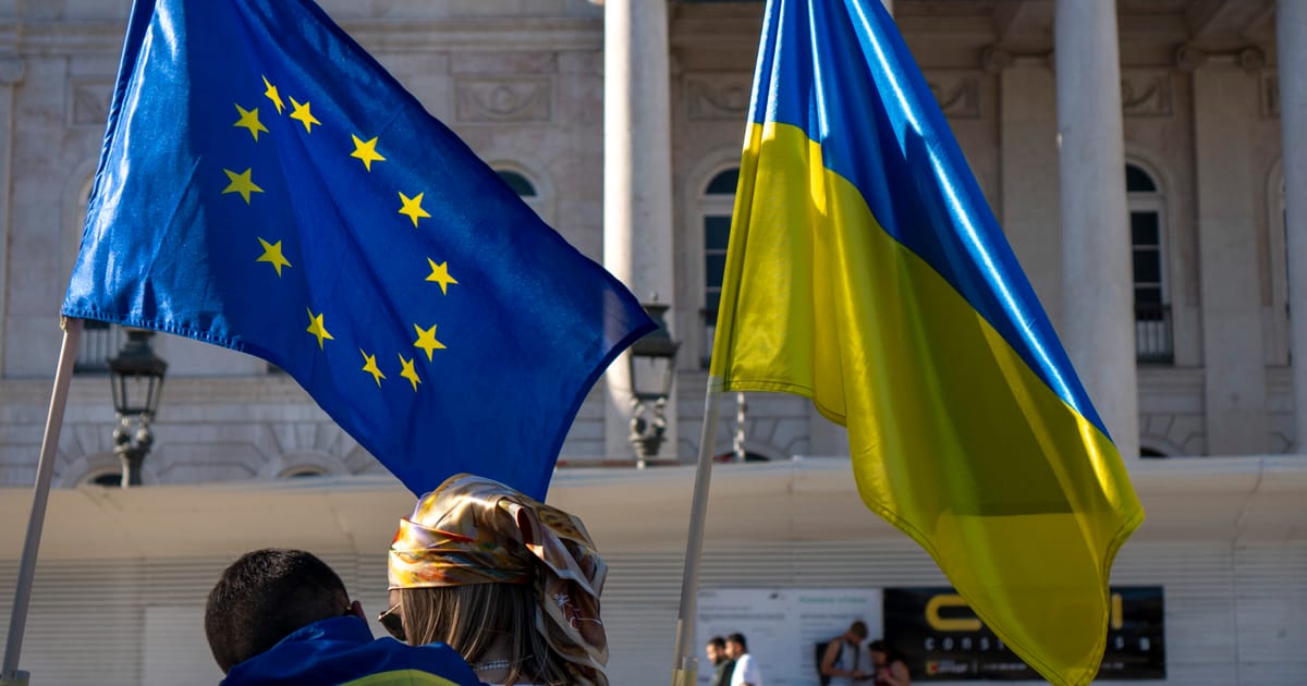 EU starts crucial week with Zelenskyy talks and bid to save €210B loan – POLITICO