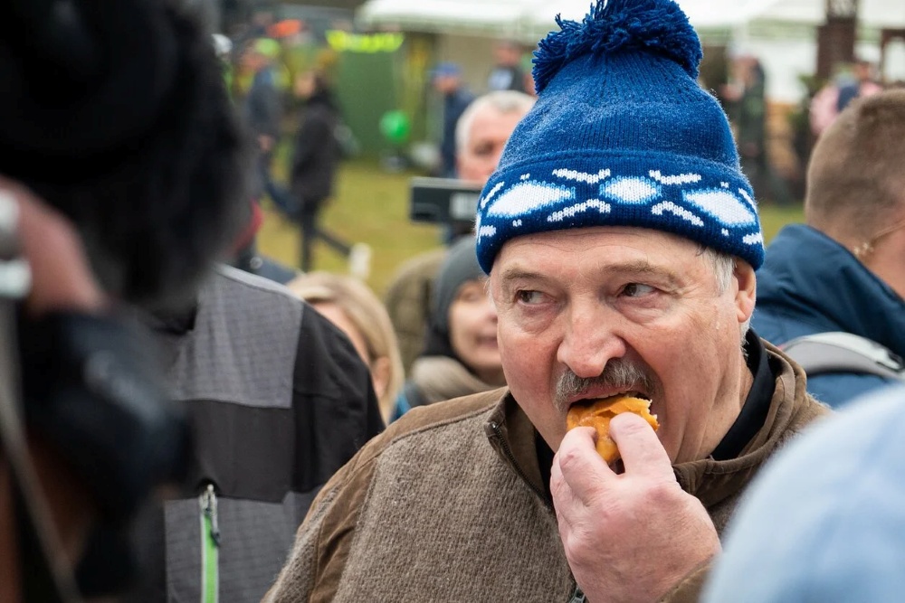 Belarus sanctions split: EU targets hybrid threats as US eases potash curbs