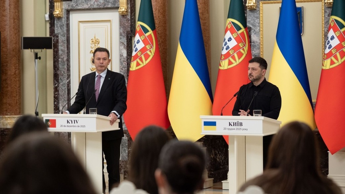 No peace deal at moment, it may not be; it is when it exists not only on paper, but when war stopped – Zelenskyy