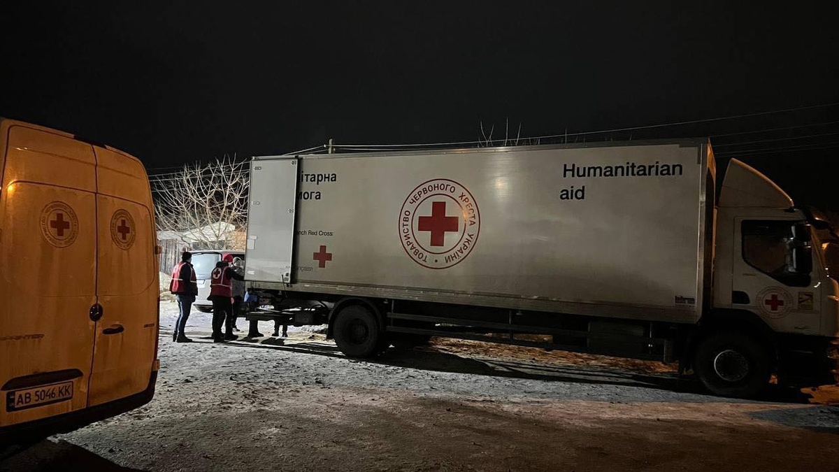 Ukrainian Red Cross Society works to eliminate consequences of Russian air strikes in Kharkiv, Uman