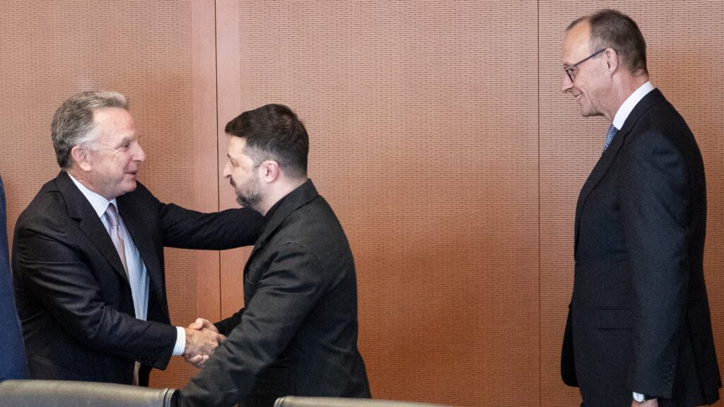 Berlin talks show “progress” on Ukraine peace as EU scrambles to secure $220 bn loan